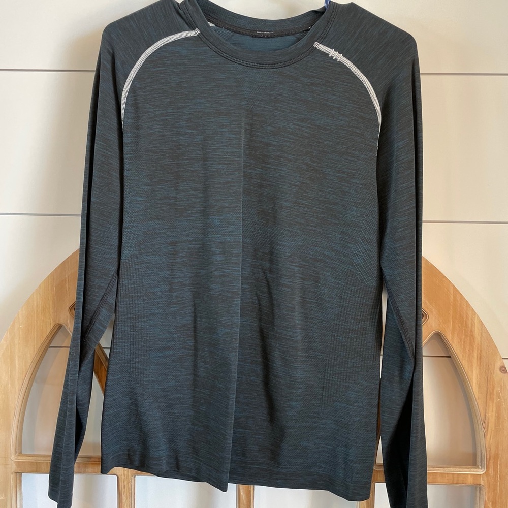 Men’s Lululemon Metal vent tech long sleeve 1.0.
